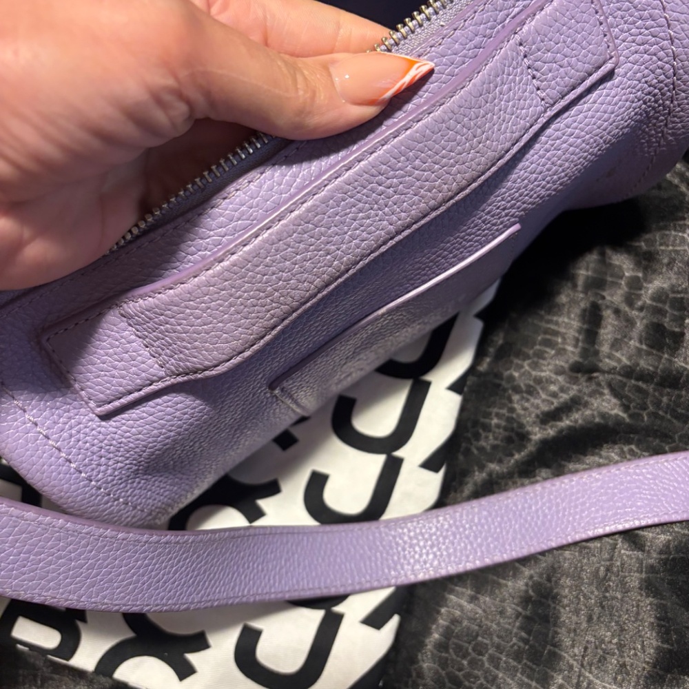 Marc Jacob’s duffle - Picture 3 of 4